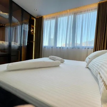 Long Hill Residens Apartamento